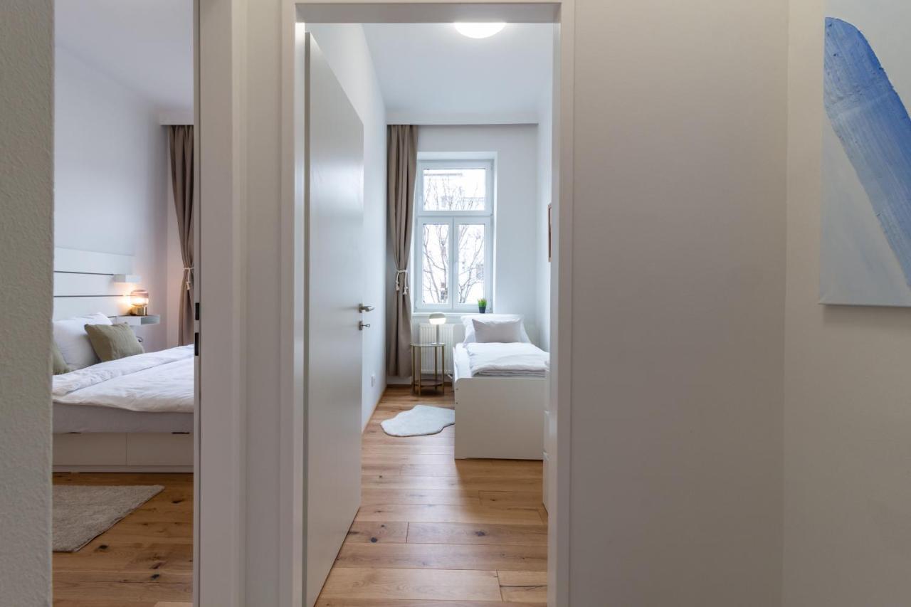 Apartment Cozy, Generous - 10 Min To City-centre - Contactless 24h Check-in Wien